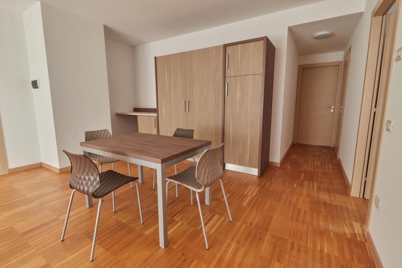 Piazza Lira Schio Residence Eksteriør billede